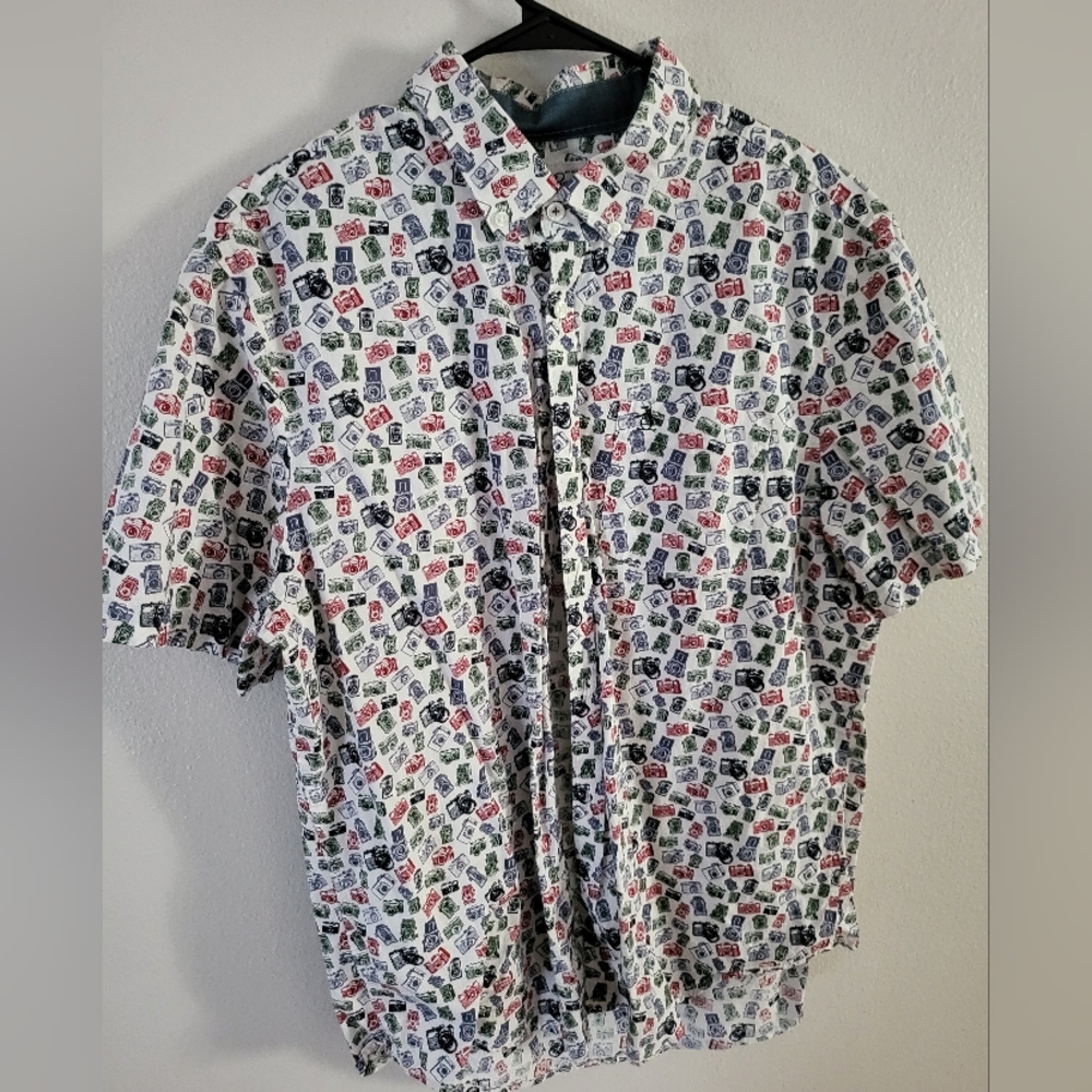 Penguin XL camera shirt